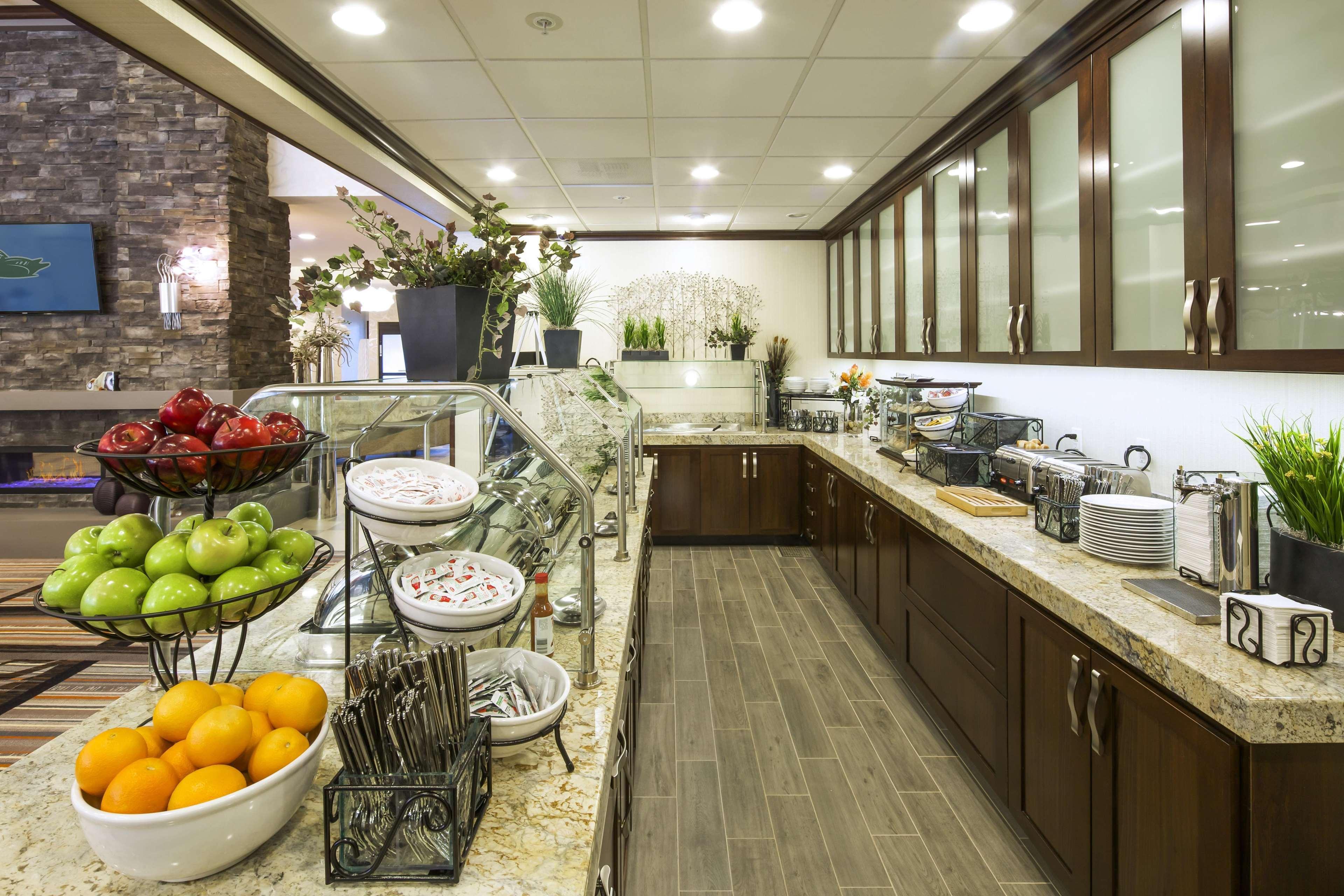 Homewood Suites By Hilton Seattle/Линвуд Экстерьер фото