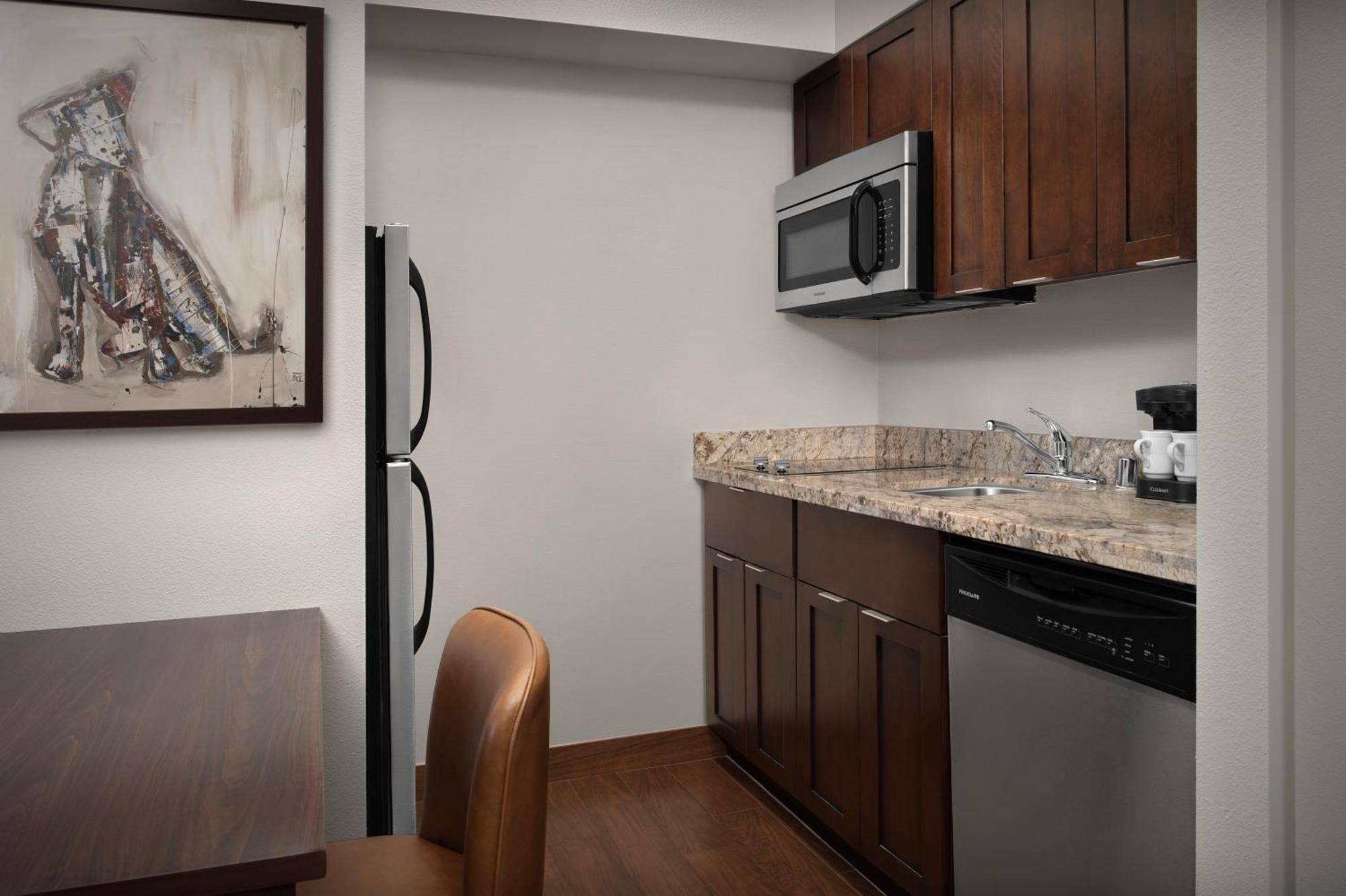 Homewood Suites By Hilton Seattle/Линвуд Экстерьер фото