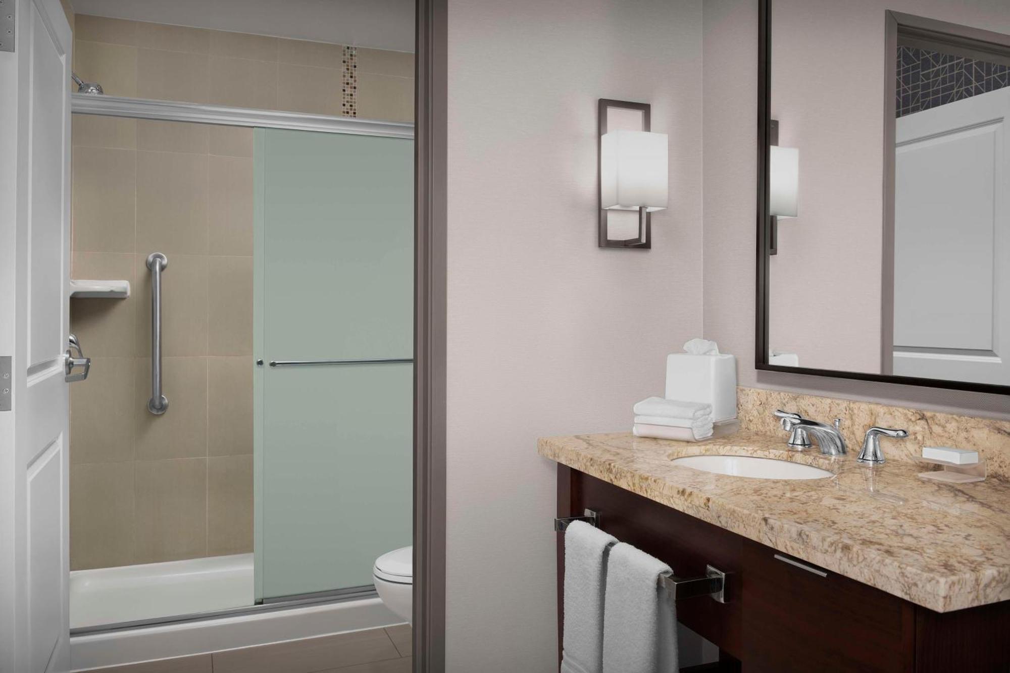 Homewood Suites By Hilton Seattle/Линвуд Экстерьер фото